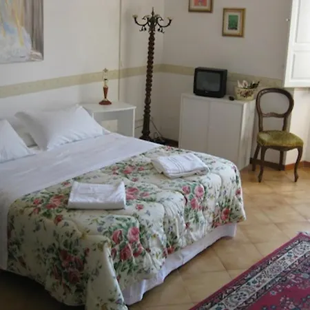Hostal Veronique