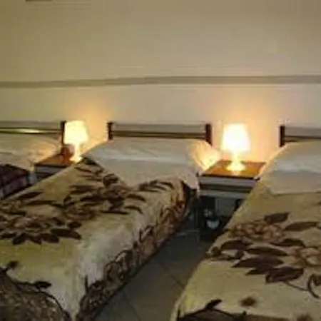 Veronique Hostel Florence